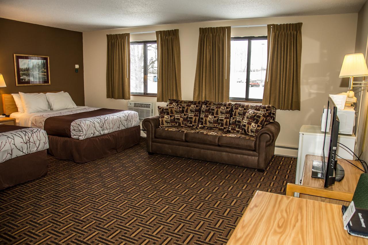 Americas Best Value Inn & Suites Detroit Lakes Bagian luar foto